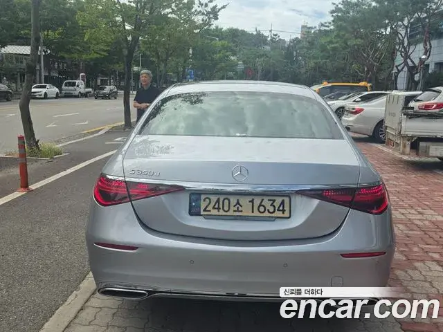 Mercedes-Benz S-Class 2022 — Фото 4/10