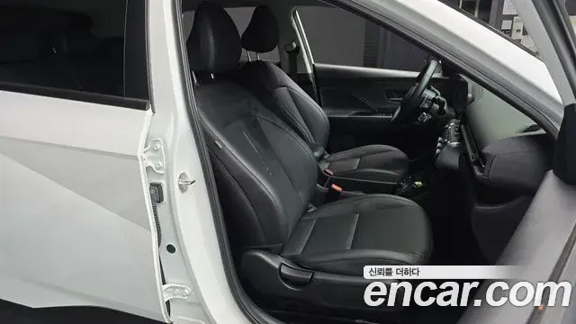 Hyundai Kona 2024 — Фото 11/20