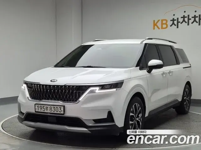 Kia Carnival 2020 — Фото 1/19