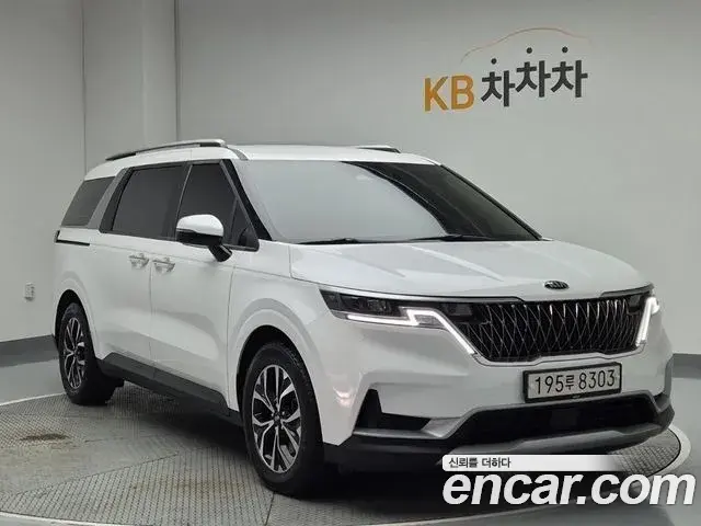 Kia Carnival 2020 — Фото 4/19
