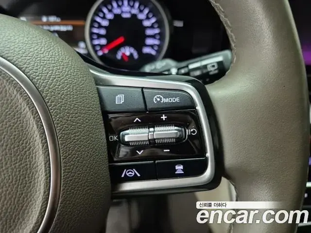 Kia Carnival 2020 — Фото 10/19