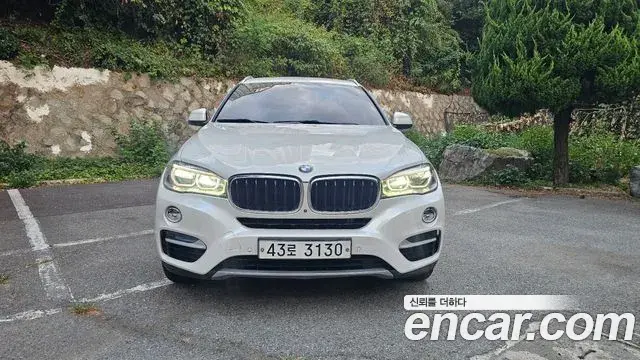 BMW X6 2018 — Photo 3/18
