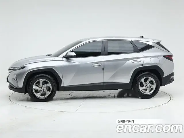 Hyundai The New Tucson 2023 — Фото 2/19