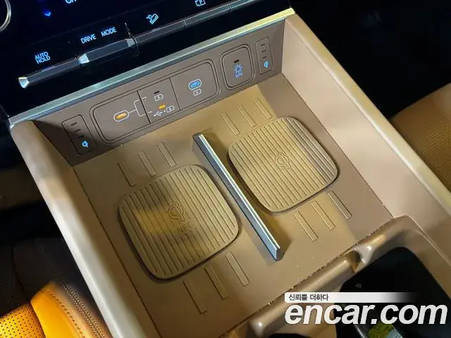 Hyundai Santa Fe 2024 — Şəkil 6/19