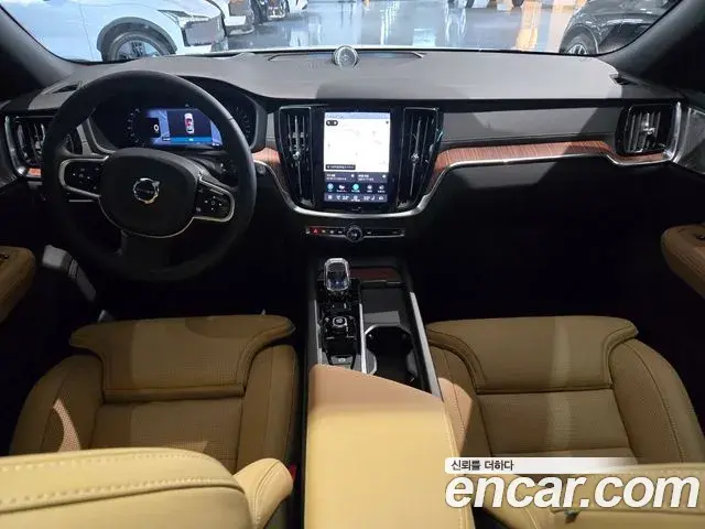 Volvo V60 Cross Country 2026 — Şəkil 11/19