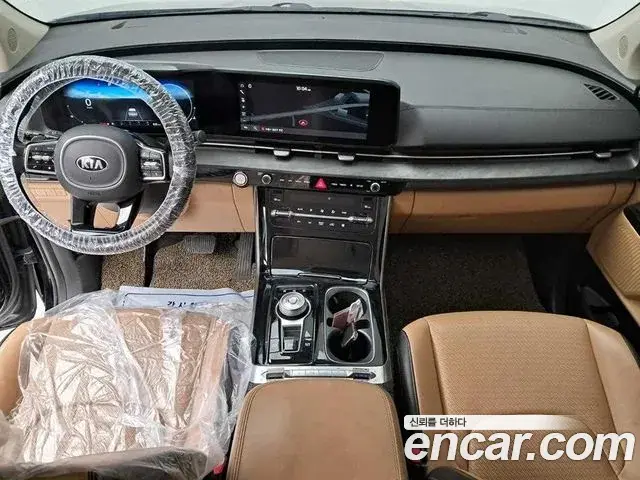 Kia Carnival 2020 — Фото 5/20