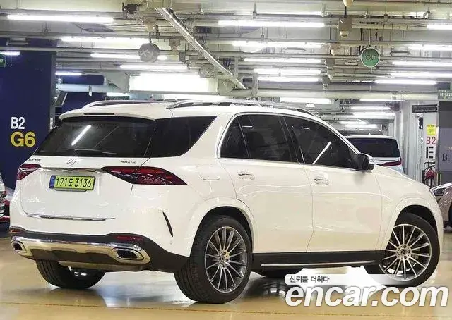 Mercedes-Benz GLE-Class 2025 — Photo 4/20