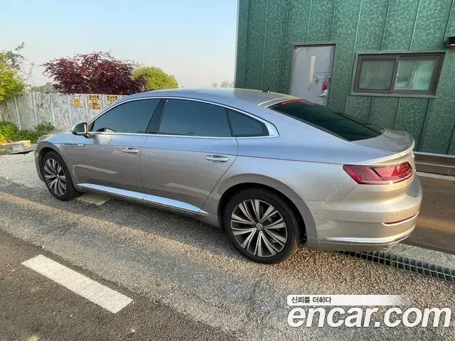Volkswagen Arteon 2019 — Фото 2/11