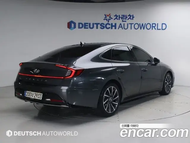Hyundai Sonata Hybrid 2021 — Şəkil 12/20