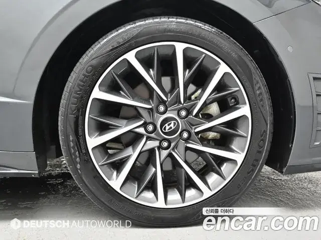 Hyundai Sonata Hybrid 2021 — Şəkil 8/20