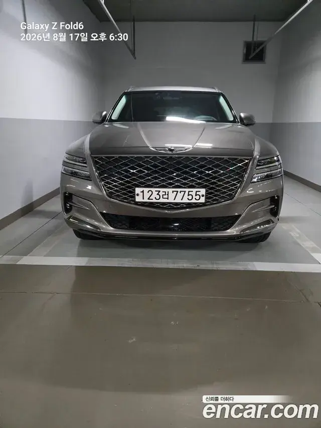 Genesis GV80 2020 — ფოტო 11/12