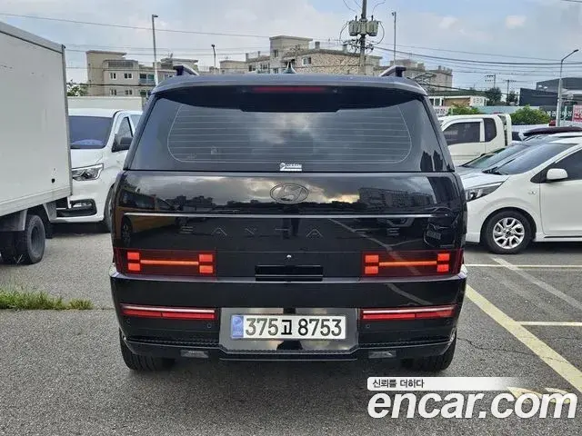 Hyundai Santa Fe 2025 — Фото 3/20