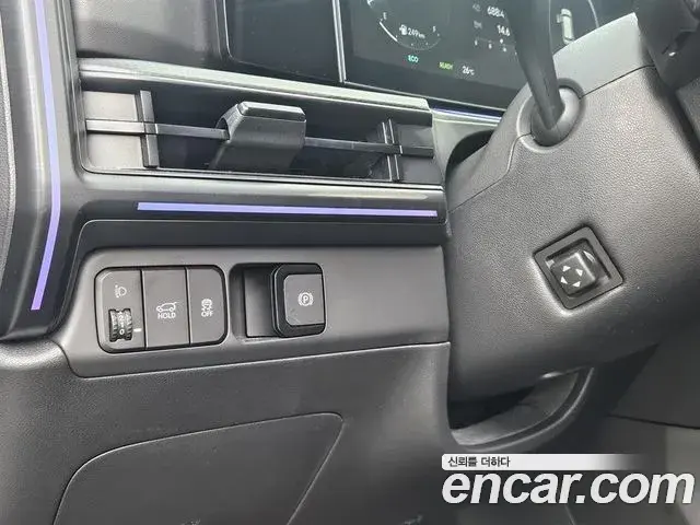 Hyundai Santa Fe 2025 — Фото 15/20
