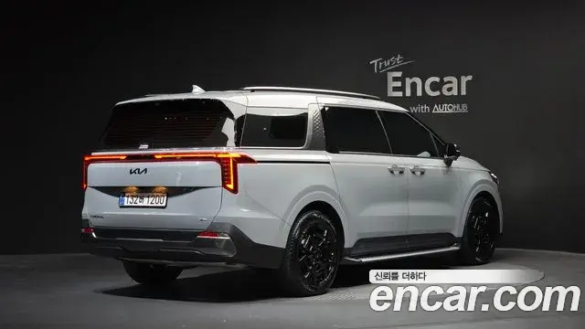 Kia Carnival 2025 — Photo 10/35