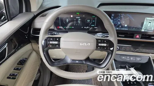 Kia Carnival 2025 — Photo 31/35