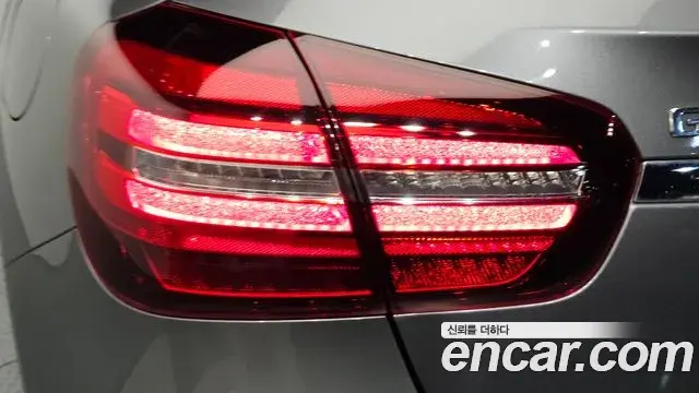 Mercedes-Benz GLA-Class 2018 — Photo 20/32
