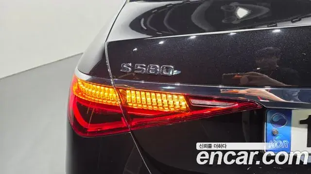 Mercedes-Benz S-Class 2021 — Şəkil 11/35
