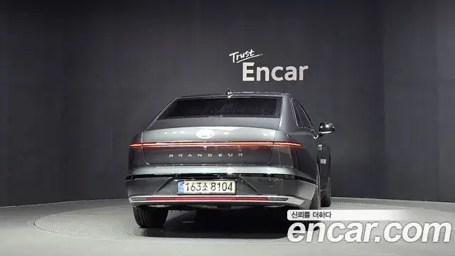 Hyundai Grandeur 2022 — Фото 4/20