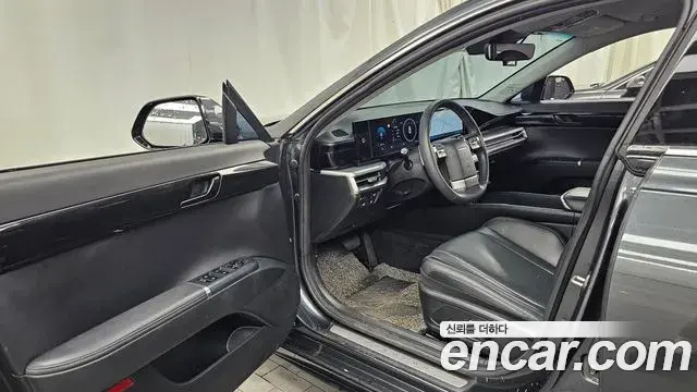 Hyundai Grandeur 2022 — Фото 10/20
