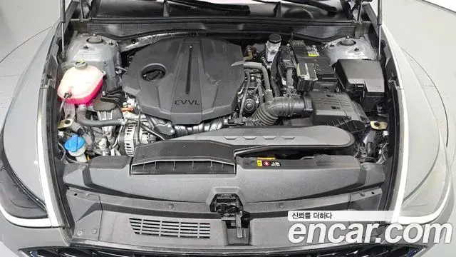 Hyundai Sonata 2022 — Фото 6/20