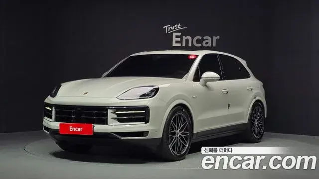 Porsche Cayenne 2024 — Фото 2/20