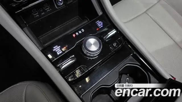 Jeep Grand Cherokee 2023 — Фото 9/20
