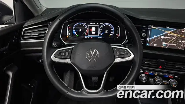 Volkswagen Jetta 2023 — Фото 13/20