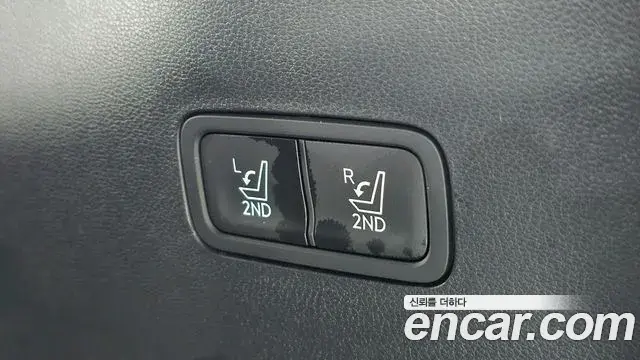 Hyundai Santa Fe 2026 — Фото 16/20