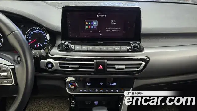 Kia Seltos 2020 — ფოტო 9/20