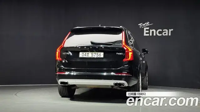 Volvo XC90 2019 — Фото 4/20