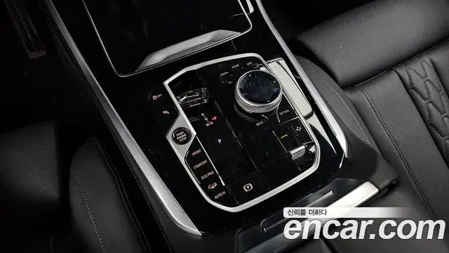 BMW X5 2025 — Фото 9/20
