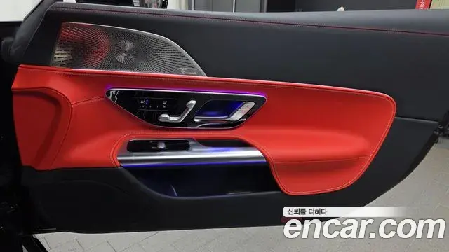 Mercedes-Benz AMG GT 2025 — Şəkil 22/33