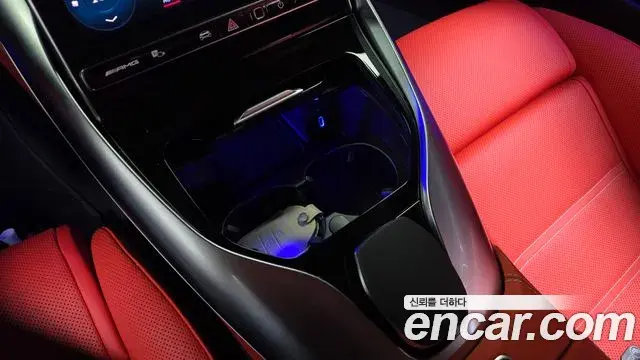 Mercedes-Benz AMG GT 2025 — Şəkil 27/33