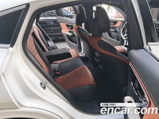 Mercedes-Benz GLC-Class 2024 — Şəkil 8/20