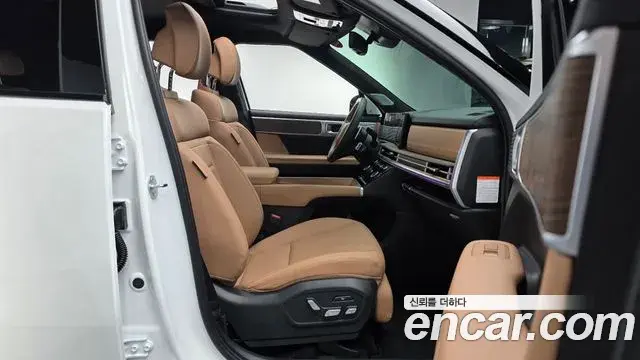 Hyundai Santa Fe 2026 — Фото 11/20