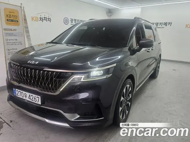 Kia Carnival 2022 — Фото 1/20