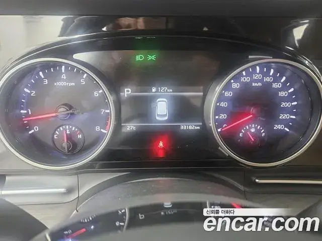 Kia Carnival 2022 — Фото 10/20