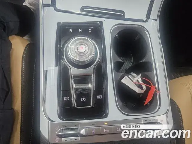 Kia Carnival 2022 — Фото 13/20