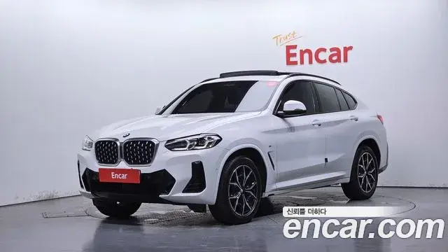 BMW X4 2022 — Фото 1/20