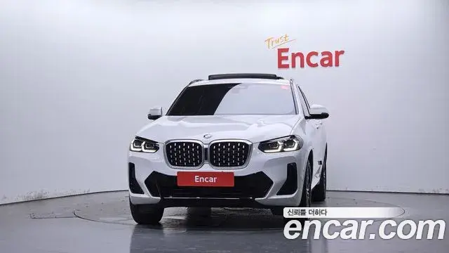BMW X4 2022 — Фото 3/20