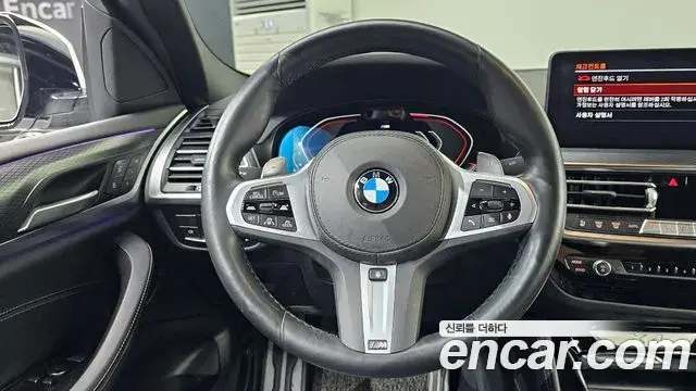 BMW X4 2022 — Фото 13/20