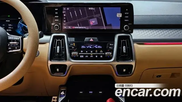 Kia Sorento 2021 — Фото 14/20