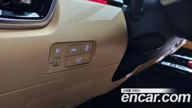 Kia Sorento 2021 — Фото 17/20