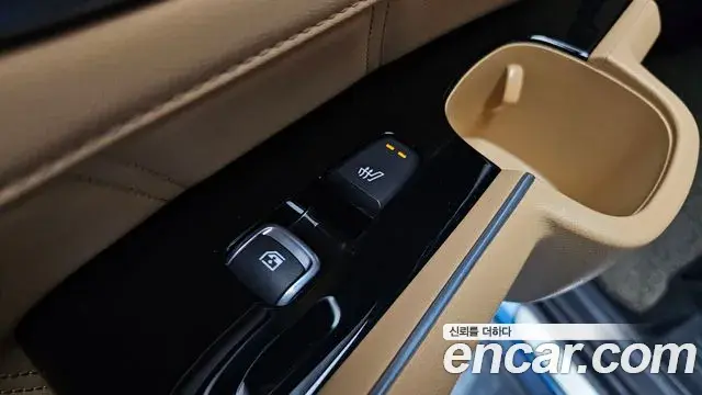 Kia Sorento 2021 — Фото 19/20
