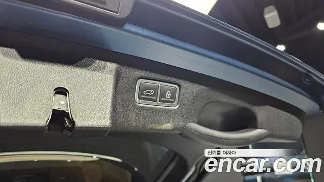 Kia Sorento 2021 — Фото 20/20