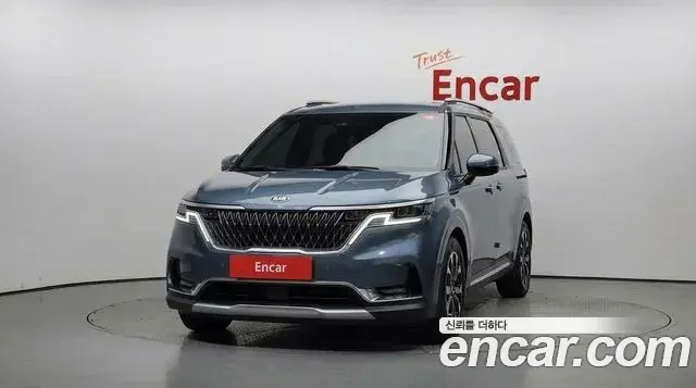 Kia Carnival 2020 — Фото 3/20