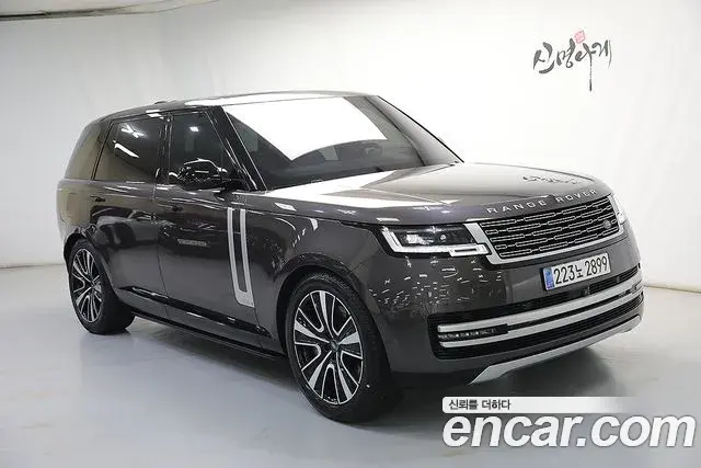 Land Rover Range Rover 2023 — Фото 20/20
