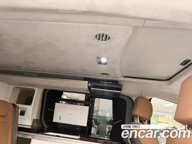 Hyundai Staria 2024 — Фото 15/20