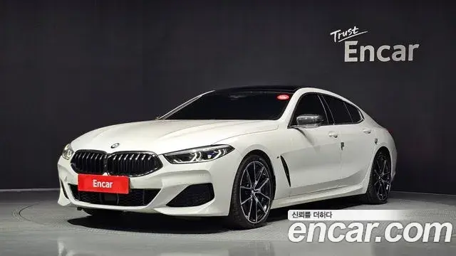 BMW 8 Series 2021 — Фото 1/20