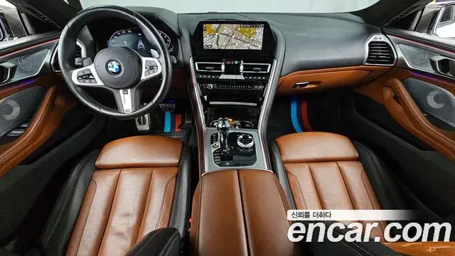 BMW 8 Series 2021 — Фото 7/20